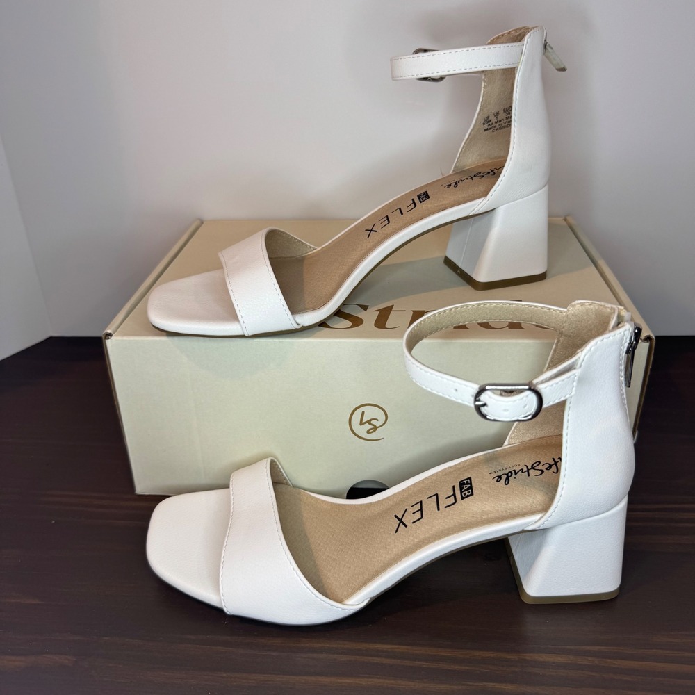 LifeStride Cassidy Block Heel Sandal Soft System White 8.5 M New